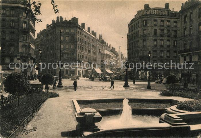 Lyon France Place et rue de la République
