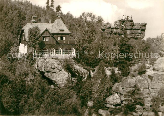 Oybin Sachsen Toepferbaude udn Lochstein
