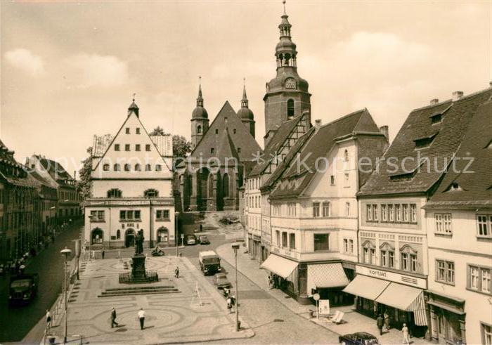 Eisleben Marktplatz mit Lutherdenkmal
