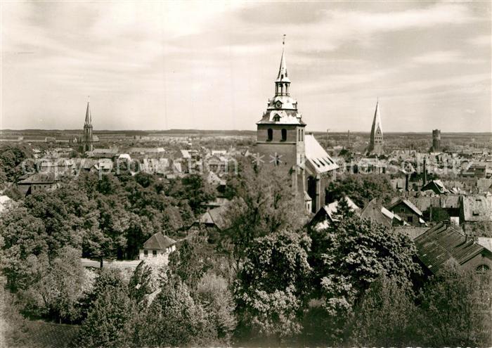 LueNEBURG  CITY Blick vom Kalkberg zur Michaeliskirche