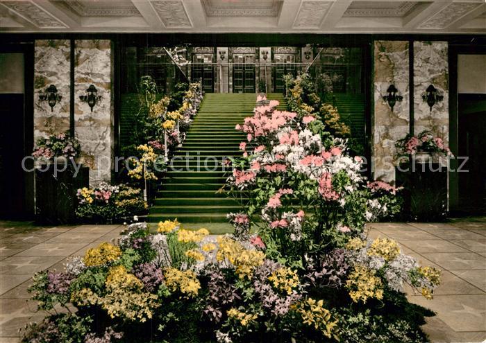 Baden-Baden Kurhaus Eingang Blumenbeet