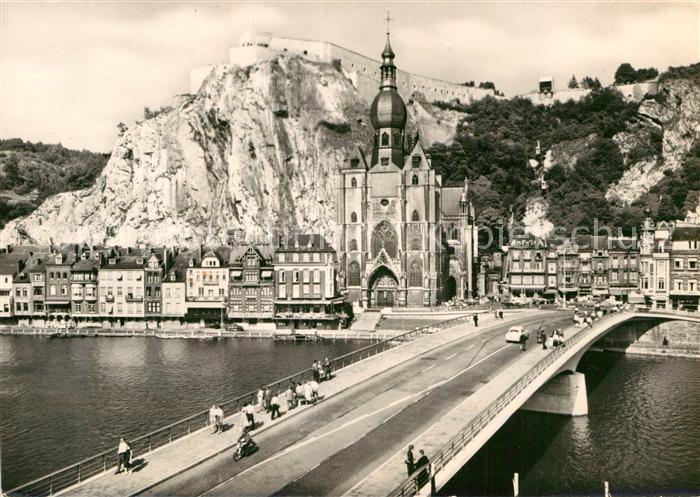 Dinant Wallonie Pont sur la Meuse Collegiale et la Citadelle