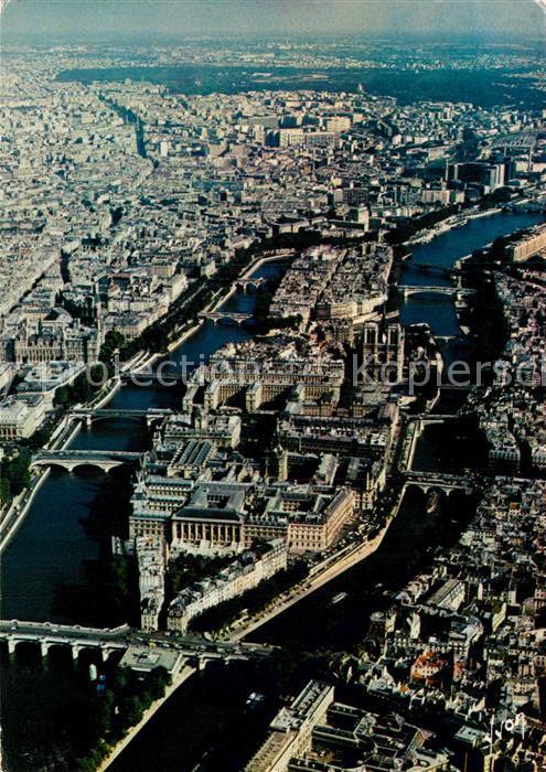 Paris Pont Neuf Palais de Justice Sainte-Chapelle Notre-Dame