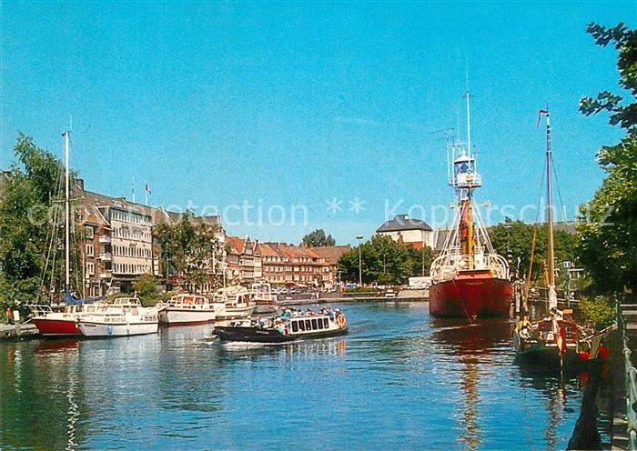 Emden Ostfriesland Ratsdelft Museumsfeuerschiff Hafenrundgahrtboot