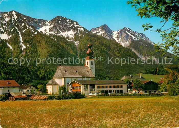 Inzell Rathaus Haus des Gastes mit Kirche und Rauschenberg