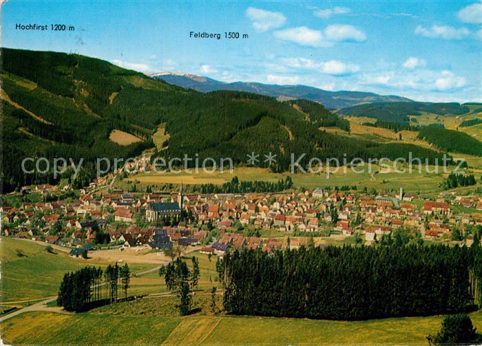 Neustadt Schwarzwald mit Hochfirst und Feldberg