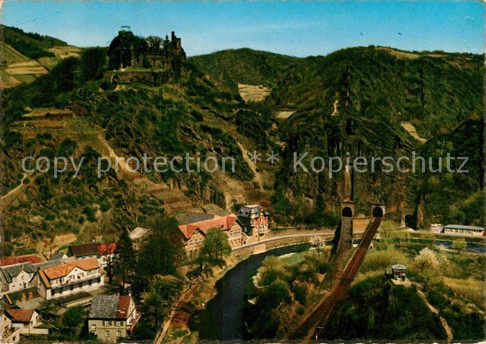Altenahr Burg Are mit den 3 Tunnels