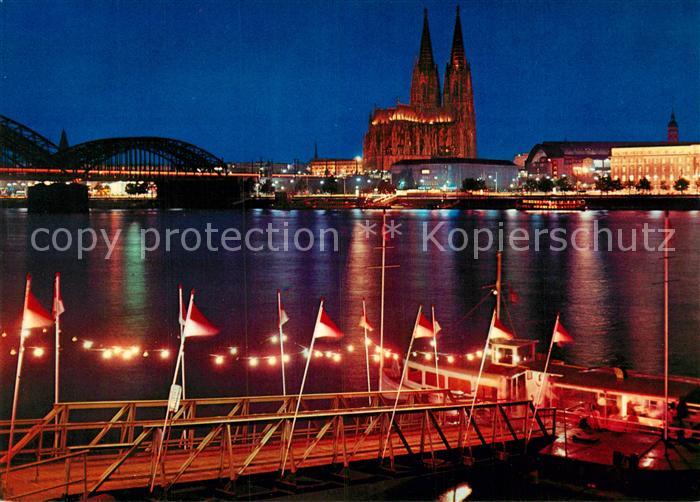 Koeln Rhein Rheinufer mit Dom und Hohenzollernbruecke