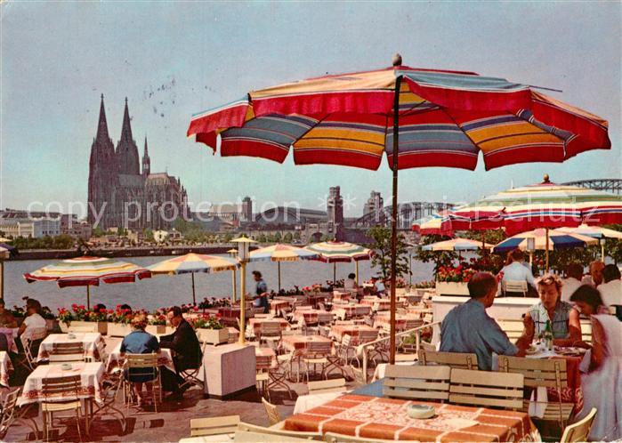 Koeln Rhein Suennerterrasse und Dom