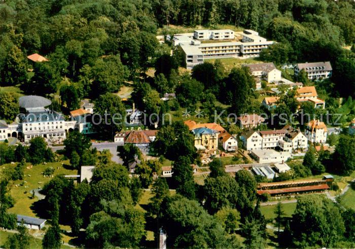 Bad Salzhausen Fliegeraufnahme vor dem Vogelsberg