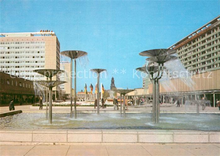 DRESDEN Elbe Prager Strasse Wasserspiele