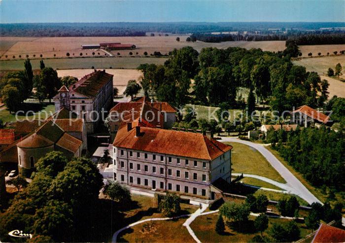 Nuits-Saint-Georges Abbaye de Citeaux Fliegeraufnahme