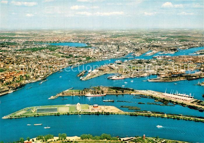 HAMBURG  CITY Stadt und Hafen Fliegeraufnahme