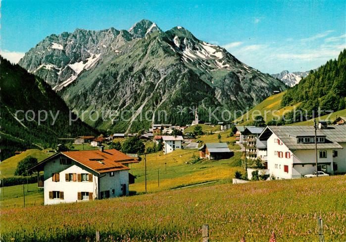 Mittelberg Kleinwalsertal Panorama mit Blick zum Widderstein