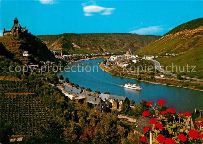 Cochem Mosel Panorama mit Reichsburg Weinberge