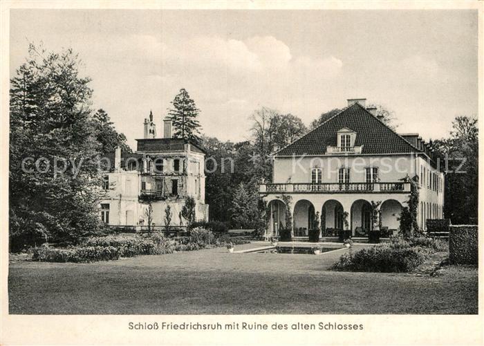 Aumuehle Lauenburg Schloss Friedrichsruh mit Ruine des alten Schlosses