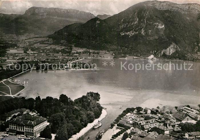 Annecy Haute-Savoie Le Lac le Parmelan et Mont Veyrier vue aerienne