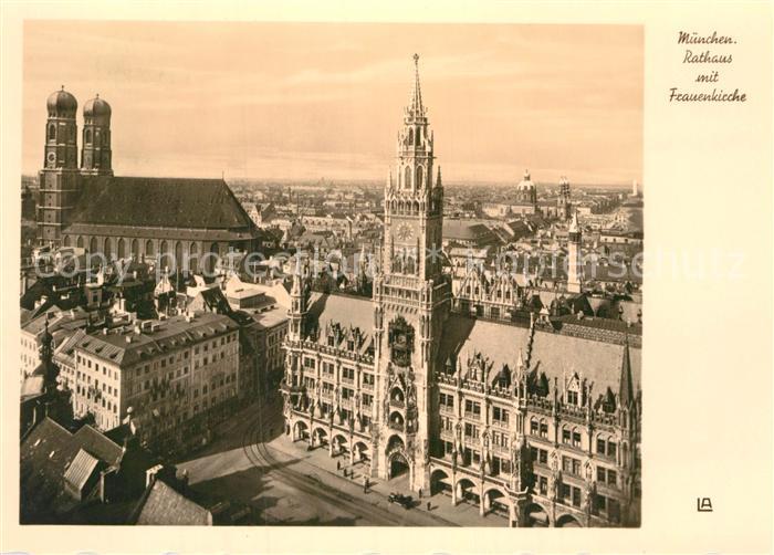 Muenchen Bayern Rathaus Frauenkirche
