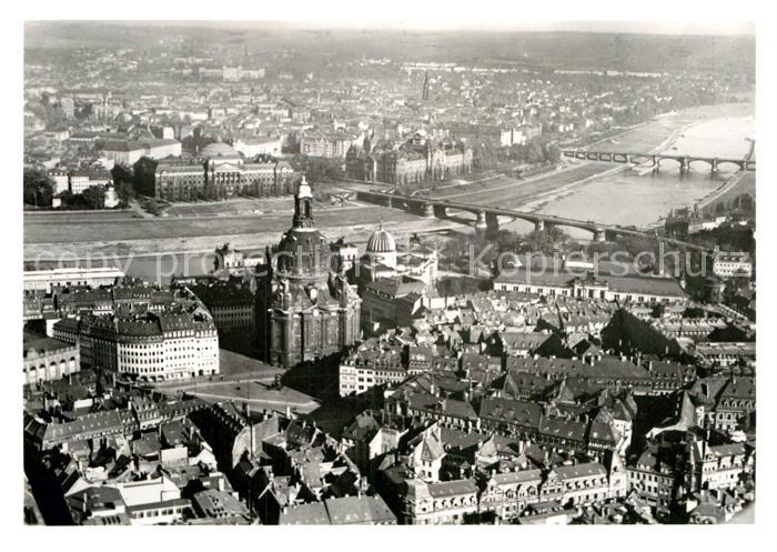 DRESDEN Elbe Fliegeraufnahme mit Neumarkt und Frauenkirche vor der Zerstoerung