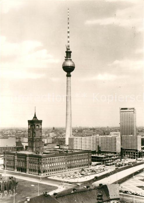 BERLIN CITY Rotes Rathaus und Fernsehturm
