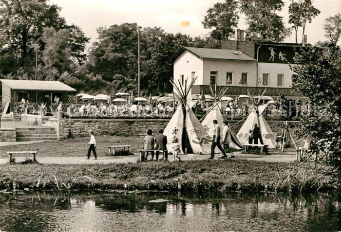 Bernburg Saale HO Eiscafe Baerenburg mit Indianerdorf