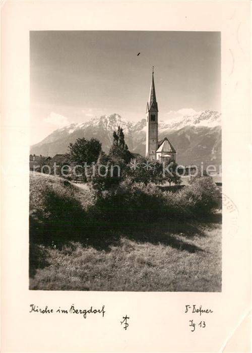Igls Tirol Kirche im Bergdorf Alpen