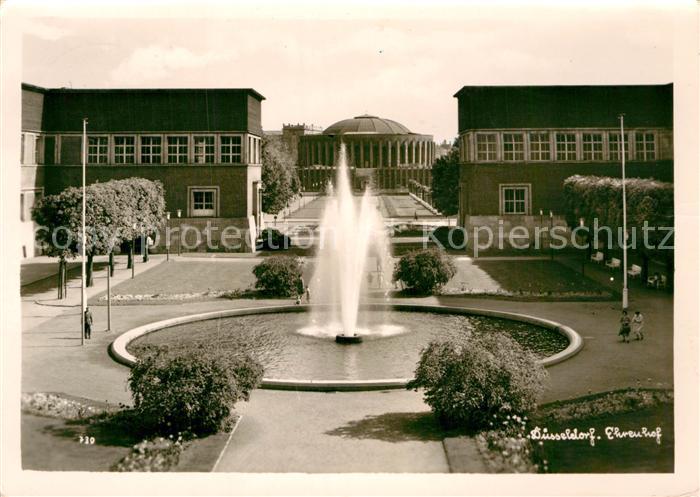Duesseldorf Ehrenhof Springbrunnen