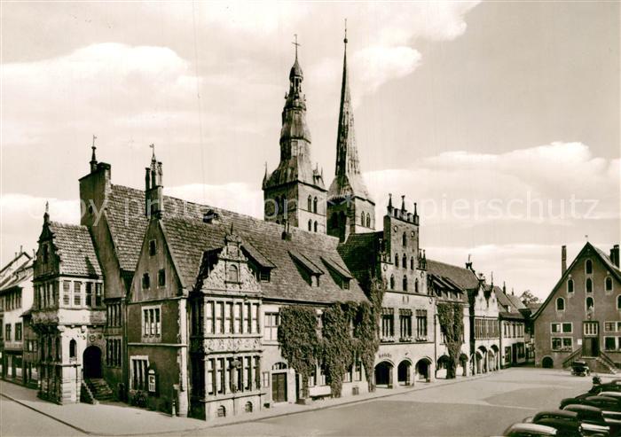 Lemgo Lippe NRW Rathaus mit St Nicolaikirche alte Hansestadt