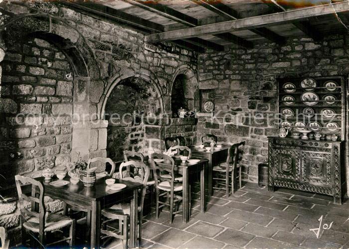 Locronan Creperie Bretonne du bas de la place