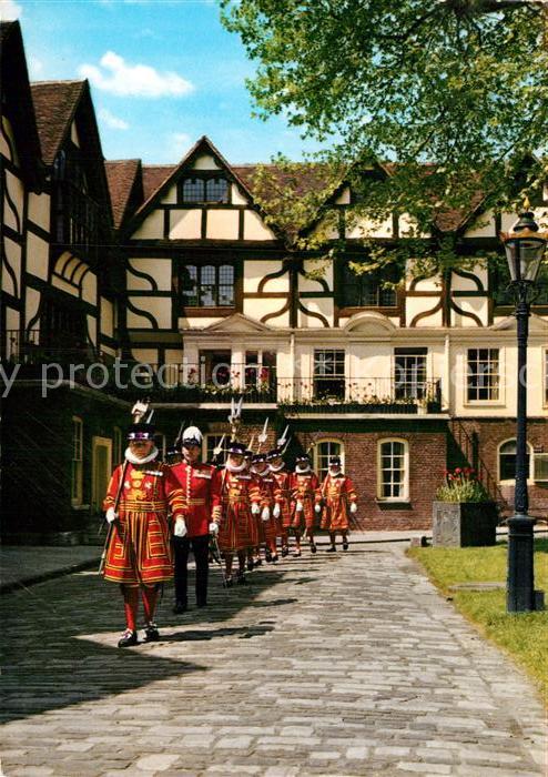 Leibgarde Wache Yeomen Warders Church Parade Tower of L