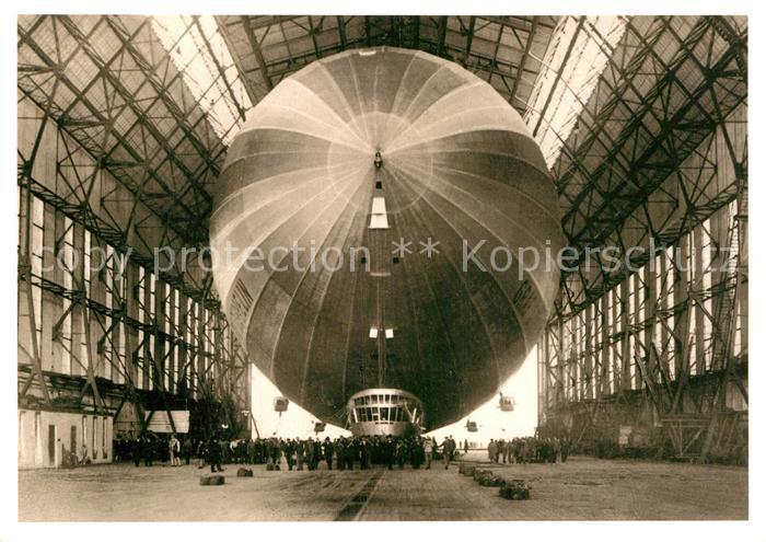 Zeppelin LZ 127 Graf Zeppelin Einbringen in die