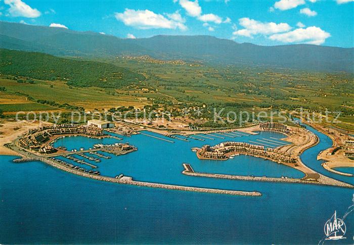 Cogolin Fliegeraufnahme Hafen