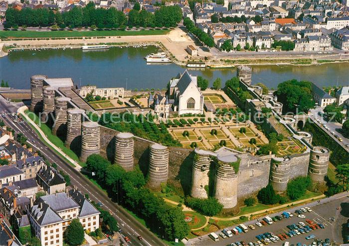 Angers Fliegeraufnahme Schloss Saint Lous