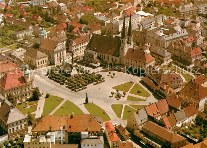 Altoetting Wallfahrtsort Kapellplatz Fliegeraufnahme