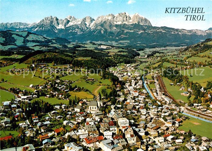 Kitzbuehel Tirol Fliegeraufnahme Kaisergebirge