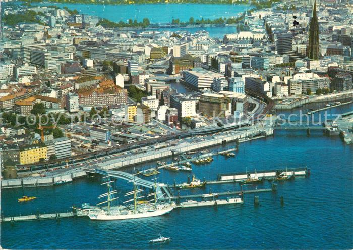 HAMBURG  CITY Fliegeraufnahme mit ?berseebr?cke
