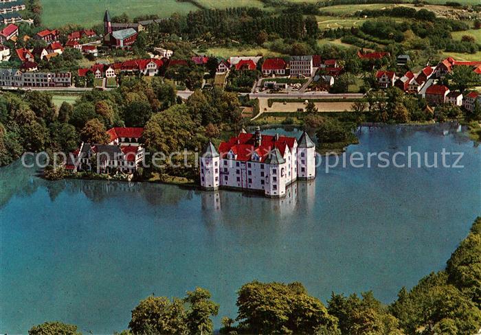 Gluecksburg Ostseebad Fliegeraufnahme Flensburger Foerde Schloss