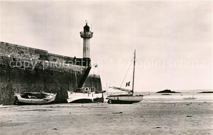 Saint-Quay-Portrieux La Jetee maree basse