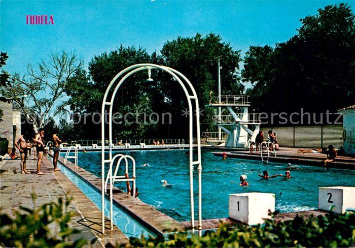 Tudela Piscina de Educacion y Descanso
