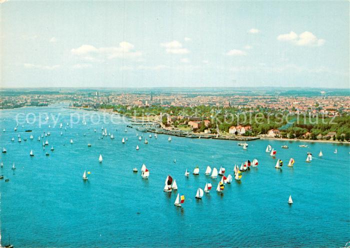 KIEL  CITY Segelregatta auf der Kieler Foerde Fliegeraufnahme
