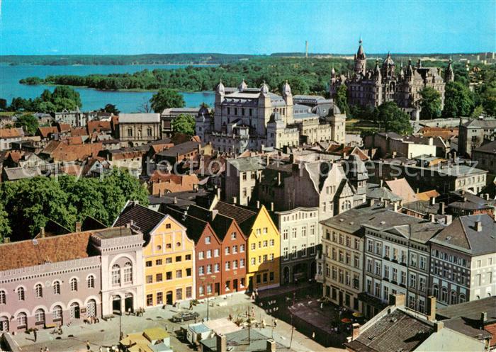 Schwerin Mecklenburg Fliegeraufnahme mit Schloss