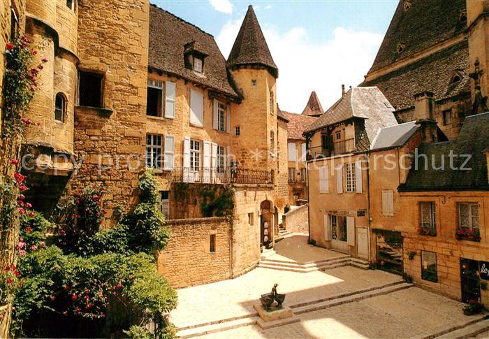 Sarlat-en-Perigord Place des Oies