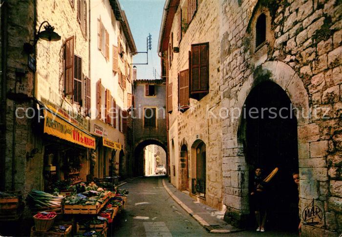Vence-la-Jolie Vieille rue pittoresque Cote d_Azur