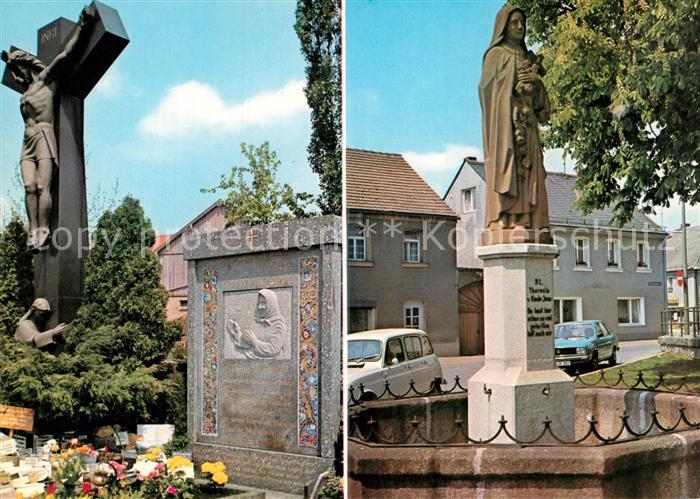 Konnersreuth Oberpfalz Grab der Therese Neumann Theresienbrunnen