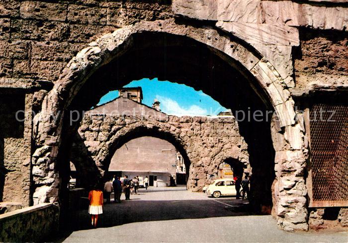 Aosta Porte Pretoriane Praetorianische Tore