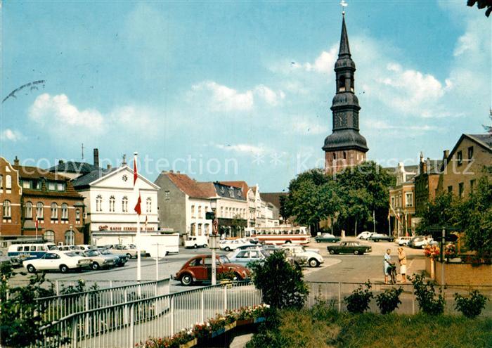 Toenning Nordseebad Markt mit St Laurentius Kirche