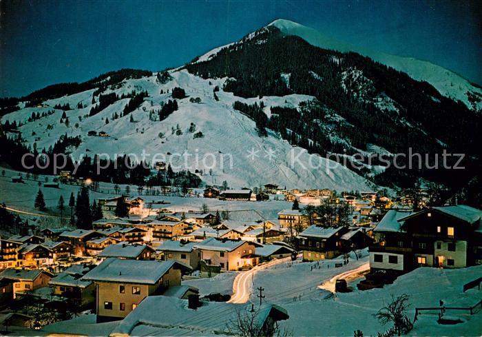 Saalbach-Hinterglemm mit Zwoelferkogel
