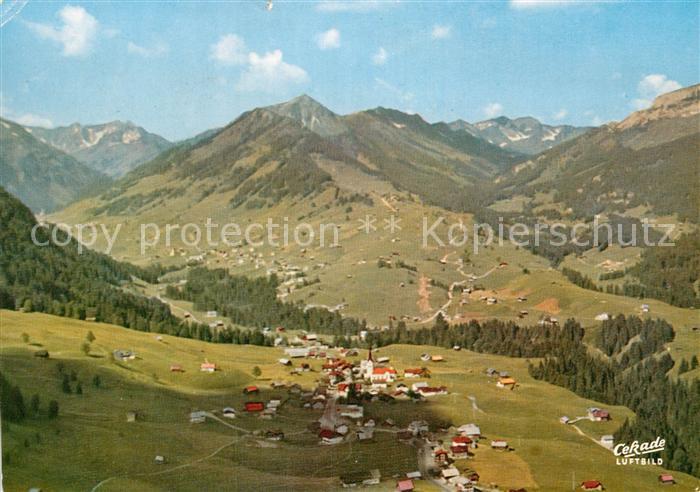 Riezlern Kleinwalsertal Vorarlberg Fliegeraufnahme Heuberg Walmendingerhorn Schw