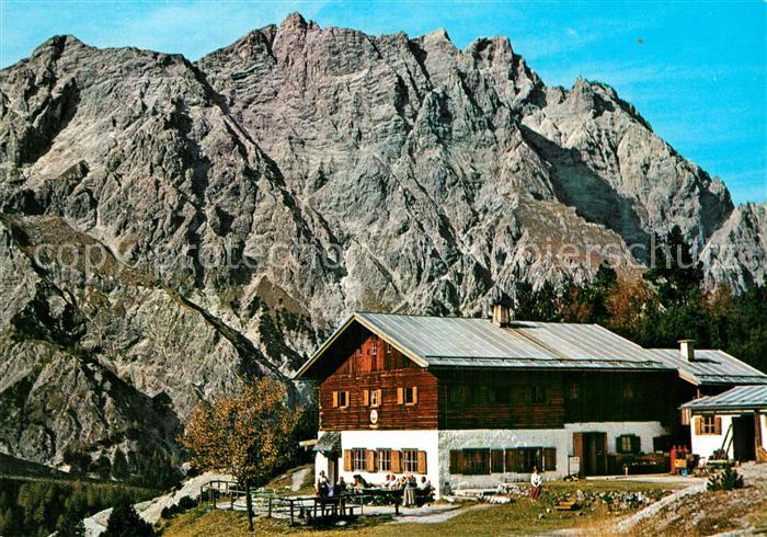 Wimbachgriess Huette Hochkalter-Massiv