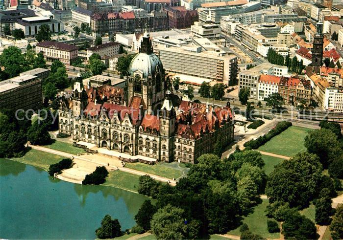 HANNOVER  CITY Rathaus Fliegeraufnahme